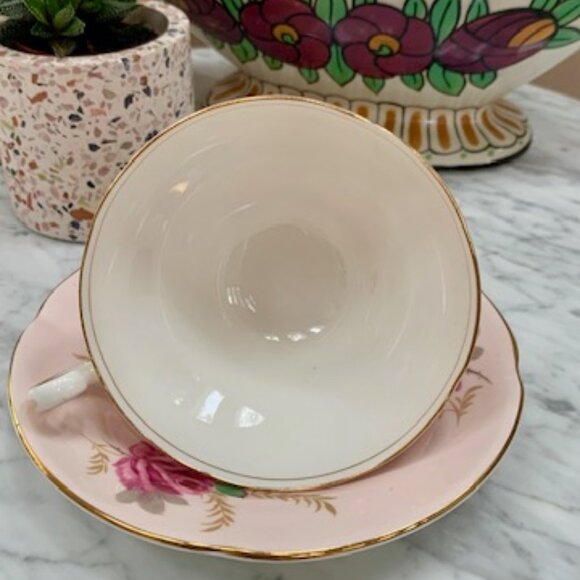 Old Royal Pretty Pink Vintage TeaCup and Saucer Set - Picture 3 of 3